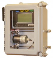 ATEX certified 2-wire loop powered PPM oxygen transmitter, 0-100 PPM low range, measures O2 concentrations from 0.1 PPM to 1%.
